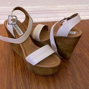 Steve Madden “Belma” sandal.